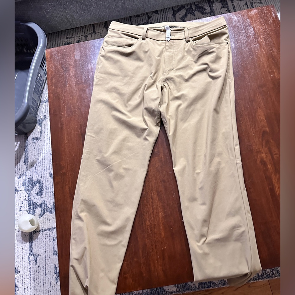 Lululemon Men's Tan Pants